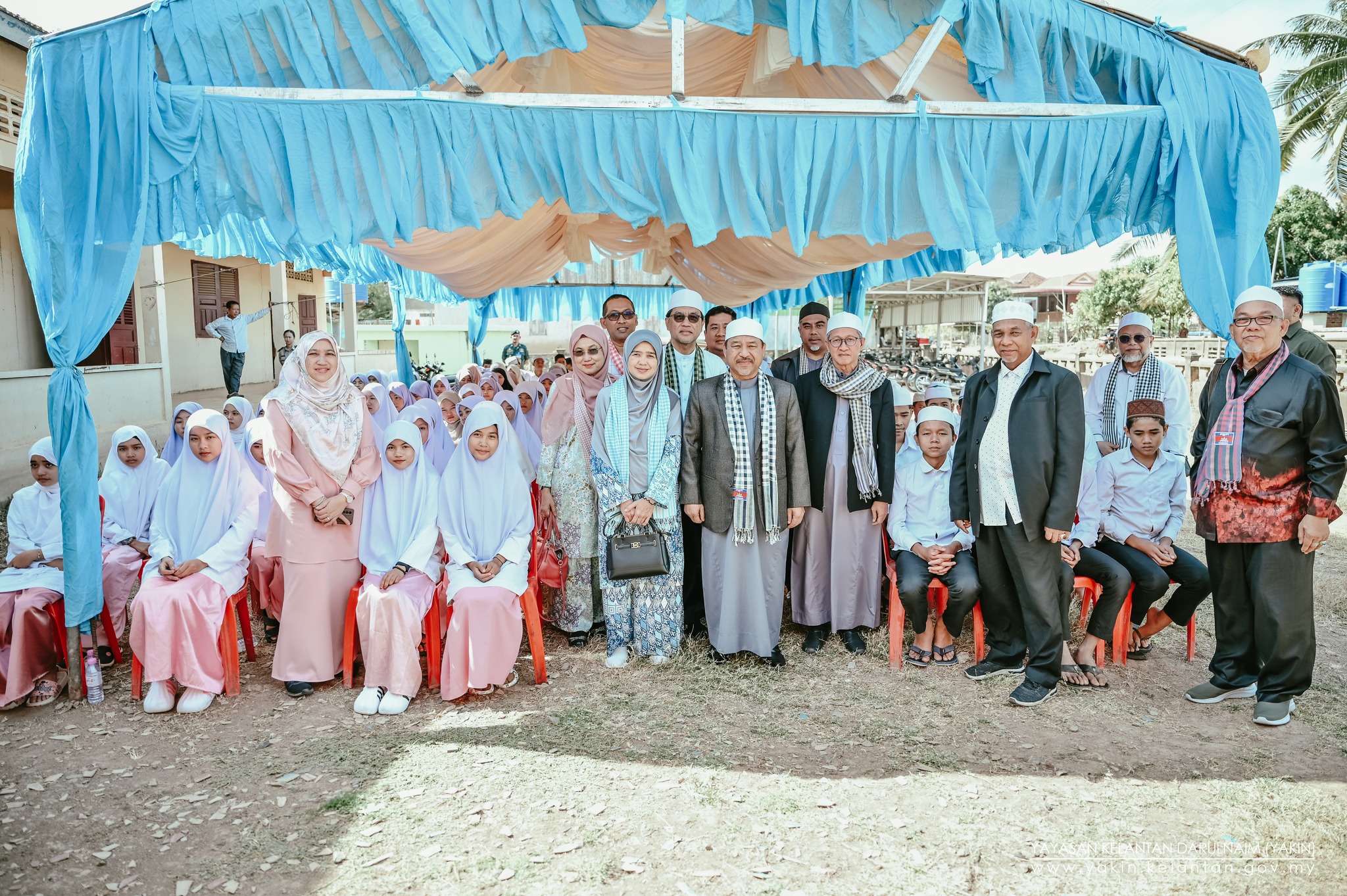 Kunjungan Ke Maahad Muhammadi Beng Broul Di Kemboja