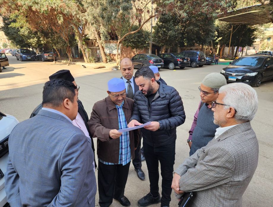 YAB Dato' Menteri Besar Kelantan meninjau perkembangan pembinaan bangunan 10 Tingkat Pelajar Kelantan di Mesir