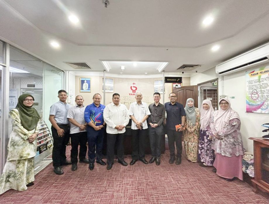 Kunjungan Hormat DRB-HICOM Berhad ke YAKIN